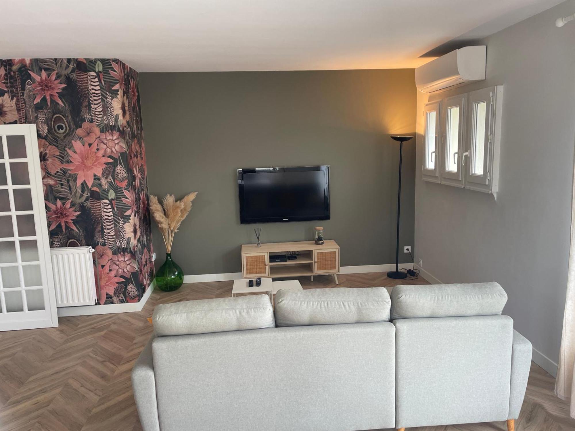 בריב-לה-גייארד Appartement Magnolia מראה חיצוני תמונה